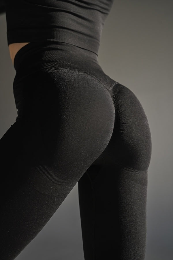 Seamless Two-Piece Activewear Set